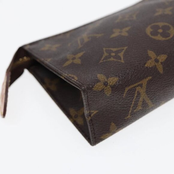 LOUIS VUITTON Monogram Poche Toilette 15 Pouch M47546 LV Auth 84835 - Picture 5 of 16